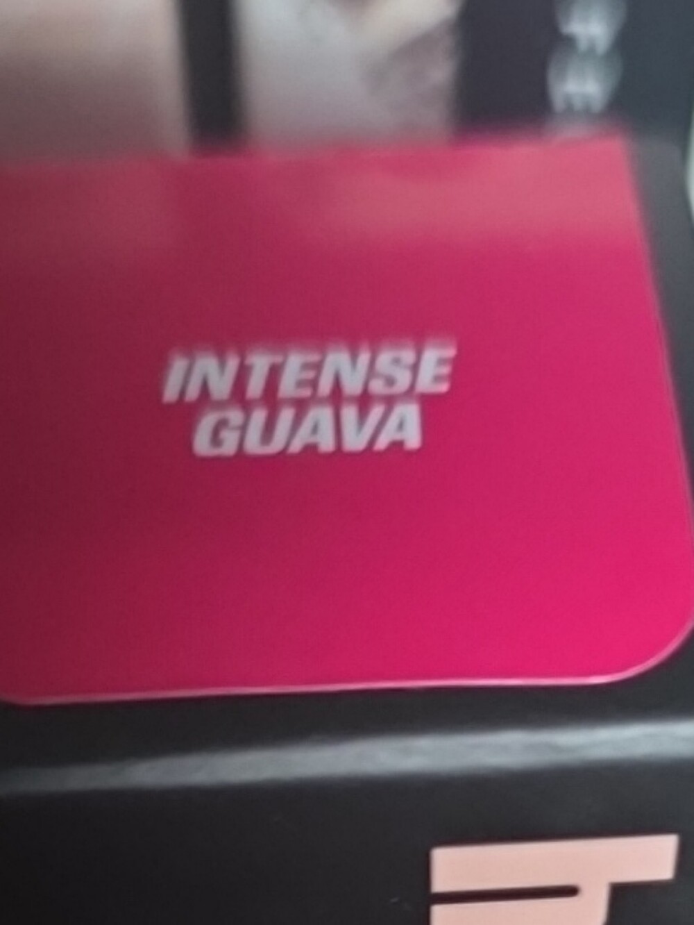 Huda Beauty Liquid Lipstick - Intense Guava .